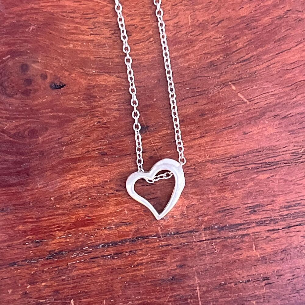 Vintage Heart Necklace in Sterling Silver Love Jewelry